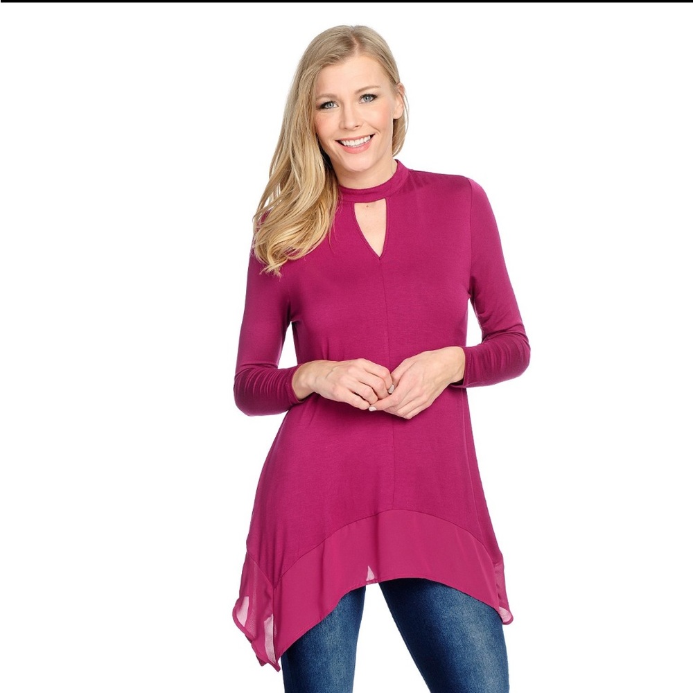 NWOT - Knit and Chiffon Sharkbite Tunic